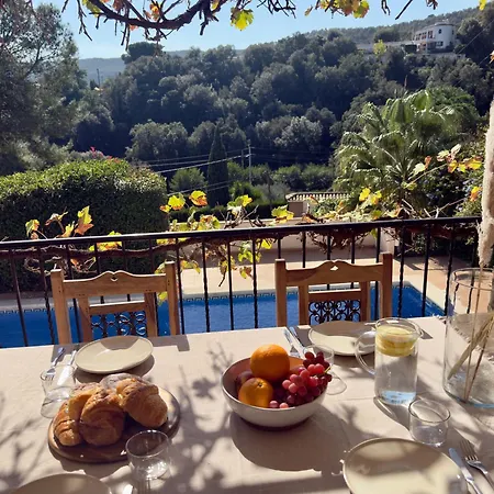 Βίλα Beautiful Spacious With Mountain View And Private Pool