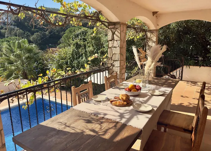 Beautiful Spacious With Mountain View And Private Pool * Calonge (Catalonia)