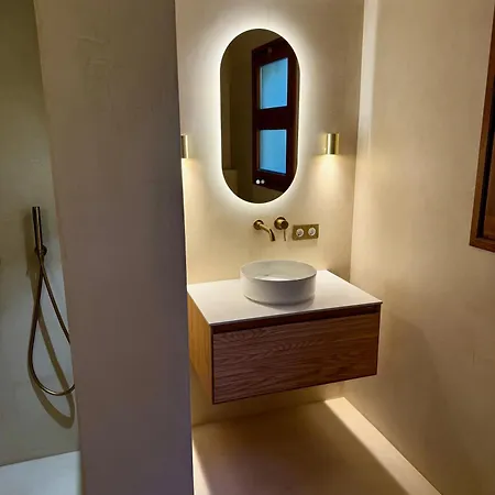 Beautiful Spacious With Mountain View And Private Pool كالونج