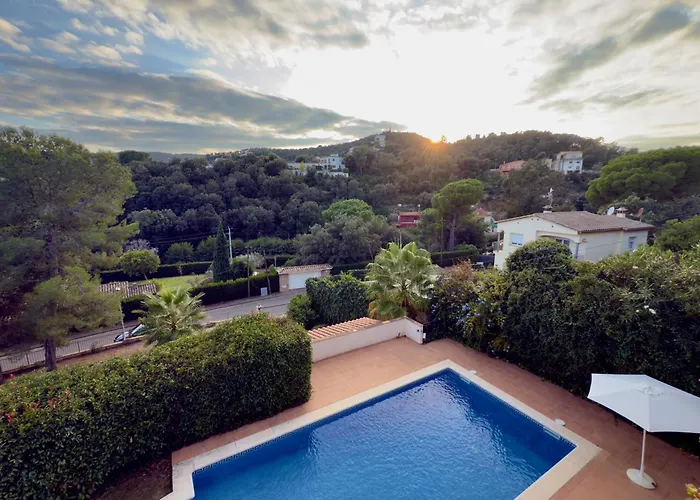 빌라 Beautiful Spacious With Mountain View And Private Pool *